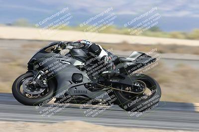 media/Nov-16-2025-Race Pace (Sun) [[8c5fa54630]]/Verified Riders/9-Turn 16 (150pm)/